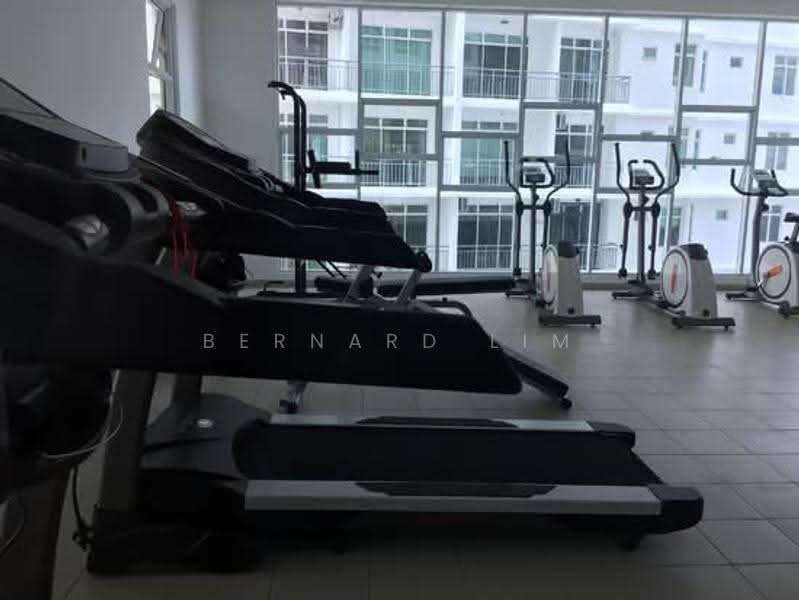 Service Residence for Sale at Pangsapuri Tanah Emas (Golden Sands) - Bernard Lim - Gym - PropertyGuru.com.my