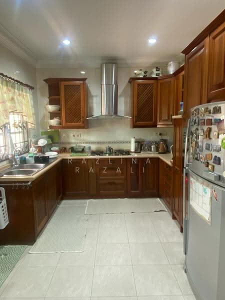 Bungalow House for Sale in Usj 17 (Subang Jaya) - Razlina Razali - PropertyGuru.com.my
