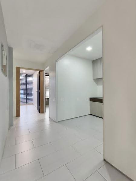 Rumah Teres 2-Tingkat untuk Dijual di Taman Johor Jaya (Johor Bahru) - JAN AU - Corridor - PropertyGuru.com.my