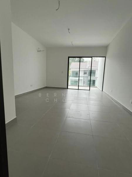 Rumah Teres 3-Tingkat untuk Dijual di Batu 9 (Cheras) - Bernard Chong - Living Room - PropertyGuru.com.my