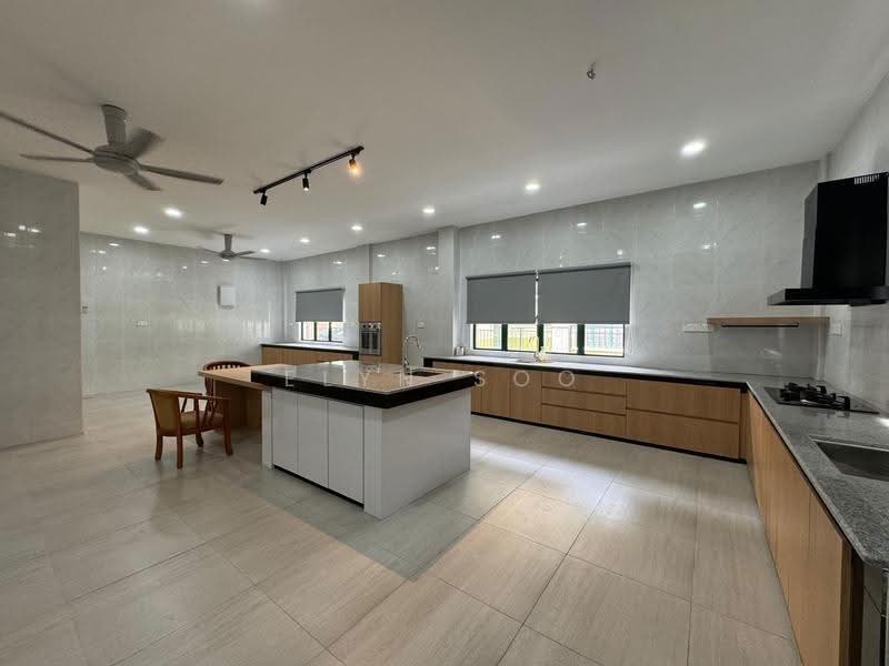 Rumah Banglo untuk Disewa di Bukit Rimau (Shah Alam) - Elyn Soo - Kitchen - PropertyGuru.com.my