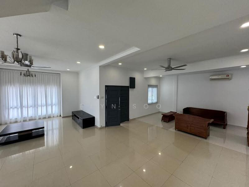 Rumah Banglo untuk Disewa di Bukit Rimau (Shah Alam) - Elyn Soo - Living Room - PropertyGuru.com.my