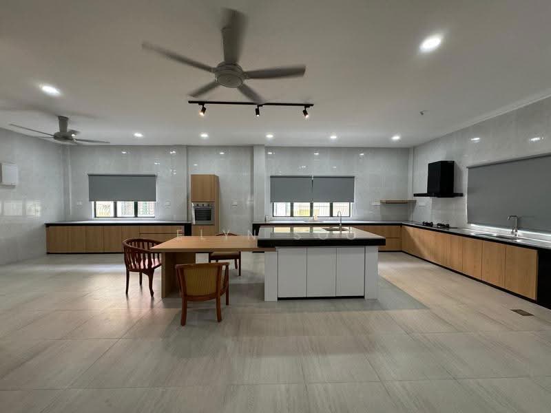 Rumah Banglo untuk Disewa di Bukit Rimau (Shah Alam) - Elyn Soo - Kitchen - PropertyGuru.com.my