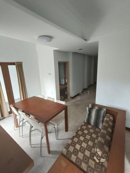 Condominium for Sale at 10 Semantan Suites - Tee Kiat Siong - Dining Room - PropertyGuru.com.my