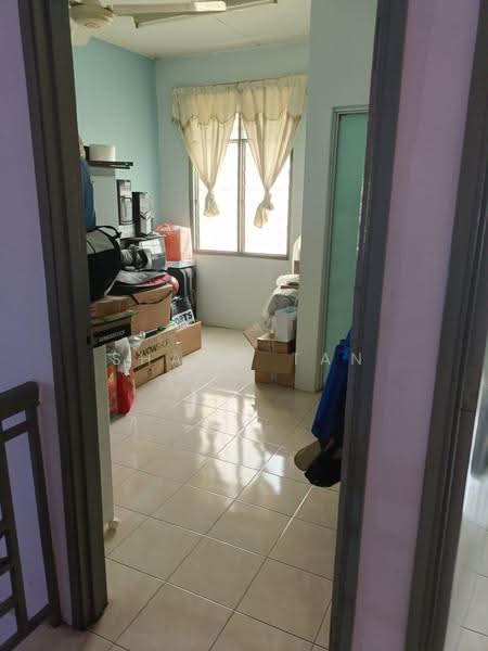 2-storey Terraced House for Sale in Taman Puncak Jalil (Seri Kembangan) - Shawn Tan - Interior - PropertyGuru.com.my