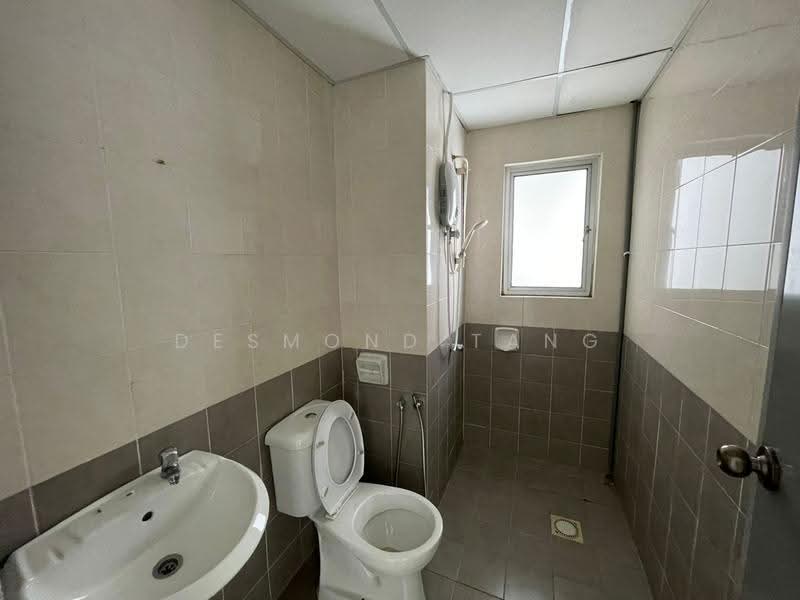Condominium for Sale at Selayang Point - Desmond Tang - Bathroom - PropertyGuru.com.my