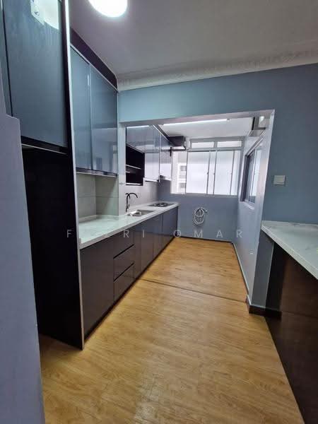 Service Residence for Sale at Residensi Sutera 7 - Fazri Omar - Kitchen - PropertyGuru.com.my
