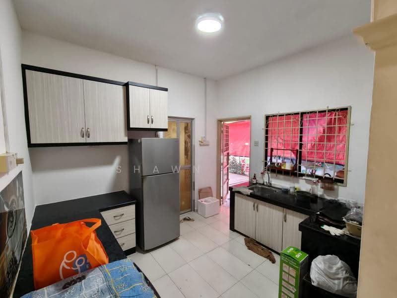 1-storey Terraced House for Sale in Taman Malim Jaya (Bachang) - Shawn Teh - Kitchen - PropertyGuru.com.my