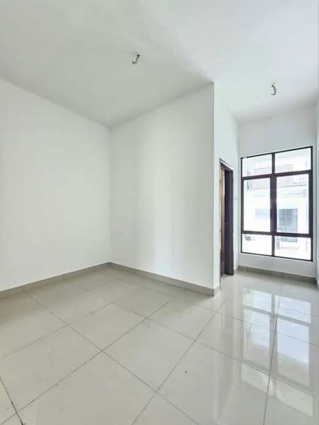 2-storey Terraced House for Sale in Taman Seri Austin (Tebrau) - JAN AU - Interior - PropertyGuru.com.my