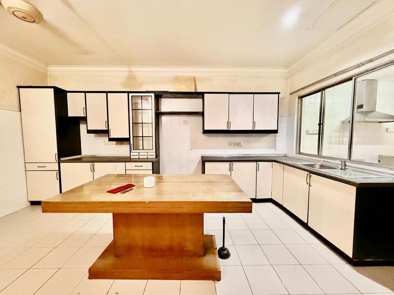 2-storey Terraced House for Sale in Taman Tun Dr Ismail (Kuala Lumpur) - Yin Peng . - Kitchen - PropertyGuru.com.my