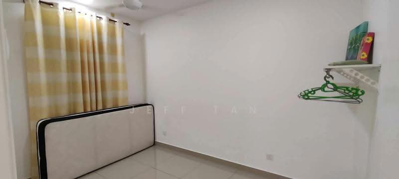 Kondominium untuk Disewa di Upper East @ Tiger Lane - Jeff Tan - Bedroom - PropertyGuru.com.my