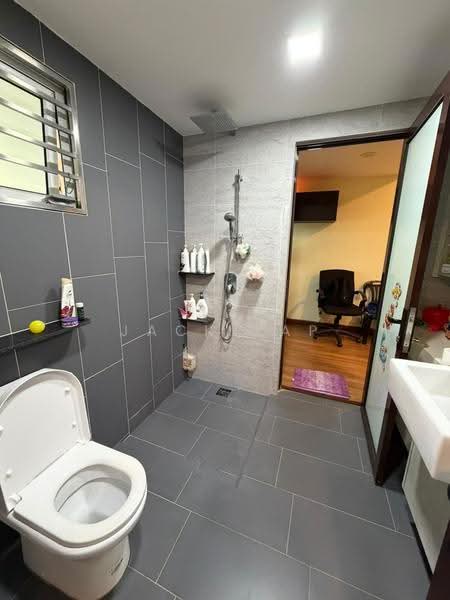 2-storey Terraced House for Sale in Taman Sri Bintang (Kepong) - Jack Yap - Bathroom - PropertyGuru.com.my