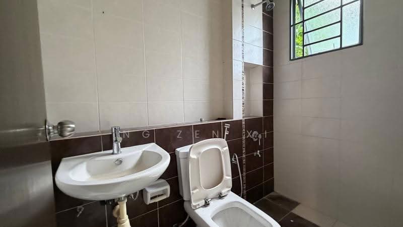 Rumah Teres untuk Dijual di Iskandar Puteri (Nusajaya) (Johor) - NG ZEN XI - Bathroom - PropertyGuru.com.my