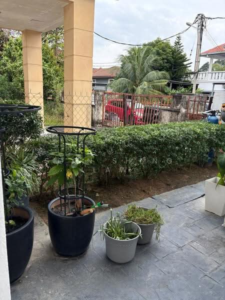 Semi-Detached House for Sale in Bandar Bukit Mahkota (Bangi) - Soon Sheng Law - Exterior - PropertyGuru.com.my