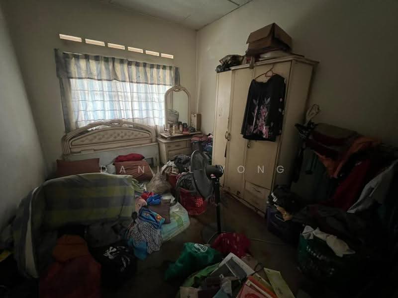 1-storey Terraced House for Sale in Taman Desa Kundang (Rawang) - Daniel Yong - Bedroom - PropertyGuru.com.my