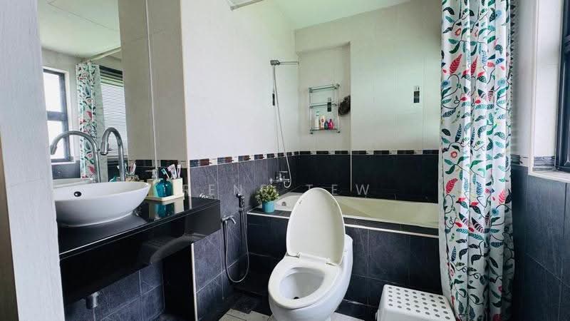 Condominium for Rent at Casa Tebrau @ Seri Palma - Rene Tew - Bathroom - PropertyGuru.com.my