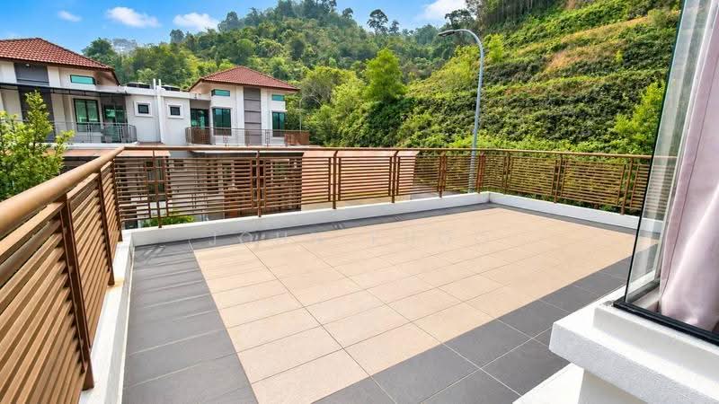 Rumah Berkembar untuk Dijual di Taman Nusa Intan (Senawang) - John Khoo - Exterior - PropertyGuru.com.my