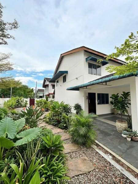 Rumah Teres 2-Tingkat untuk Dijual di Taman Scientex Pasir Gudang (Pasir Gudang) - Elena Lim - Exterior - PropertyGuru.com.my