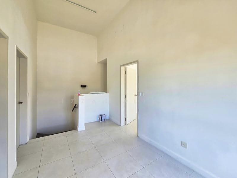 2-storey Terraced House for Sale in Bandar Mahkota (Banting) - Izzah Alias - PropertyGuru.com.my