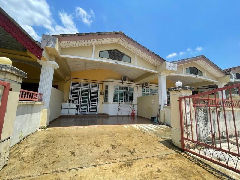 Rumah Teres 1-Tingkat untuk Dijual di Taman Lagenda Putra (Kulai) - Melinda Ee - Exterior - PropertyGuru.com.my