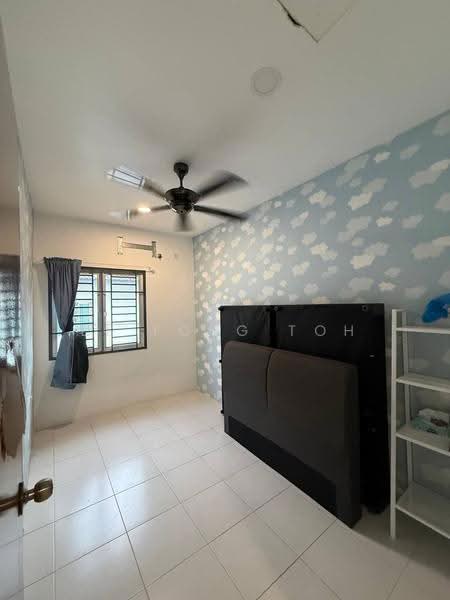 Rumah Teres 2.5-Tingkat untuk Dijual di Taman Scientex Pasir Gudang (Pasir Gudang) - Ee Fong Toh - Bedroom - PropertyGuru.com.my