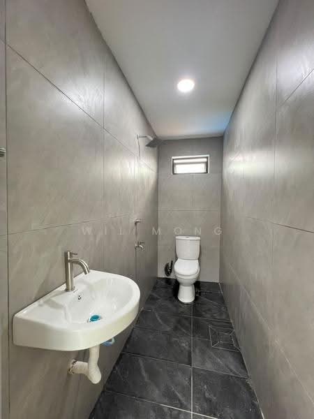 2-storey Terraced House for Sale in Taman Skudai Baru (Skudai) - Wil Mong - Bathroom - PropertyGuru.com.my