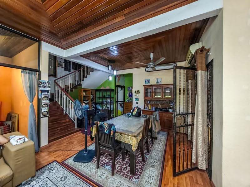 Semi-Detached House for Sale in Taman Seri Damai (Kajang) - Fazri Omar - PropertyGuru.com.my