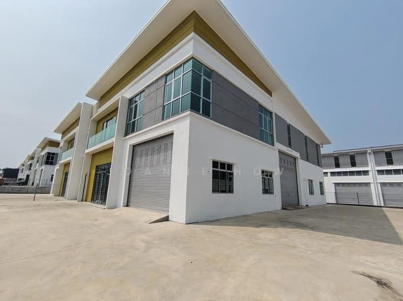 Factory for Rent in Ayer Keroh (Melaka) - Joanne How - Exterior - PropertyGuru.com.my