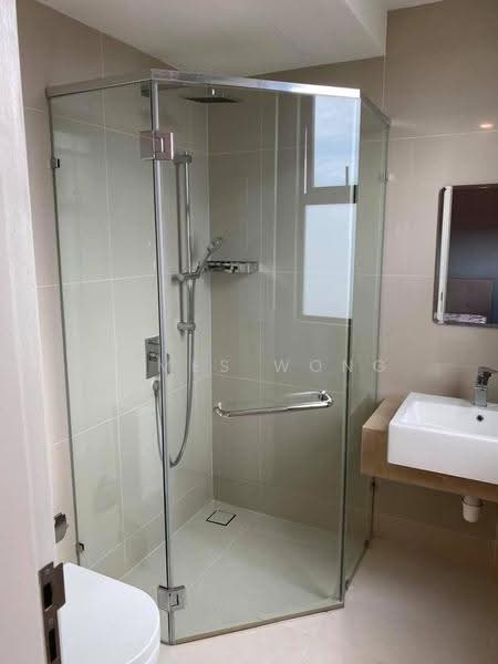 Kediaman Servis untuk Disewa di Danau Kota Suite Apartments - James Wong - Bathroom - PropertyGuru.com.my