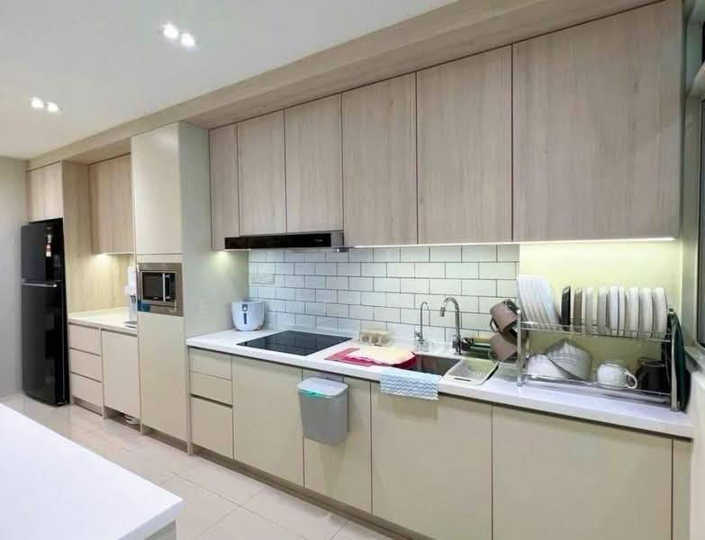 Kediaman Servis untuk Dijual di East Parc @ Manjalara - Jennifer Tee - Kitchen - PropertyGuru.com.my
