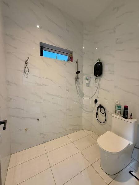 Rumah Banglo untuk Dijual di Bangi (Selangor) - Izzah Alias - Bathroom - PropertyGuru.com.my