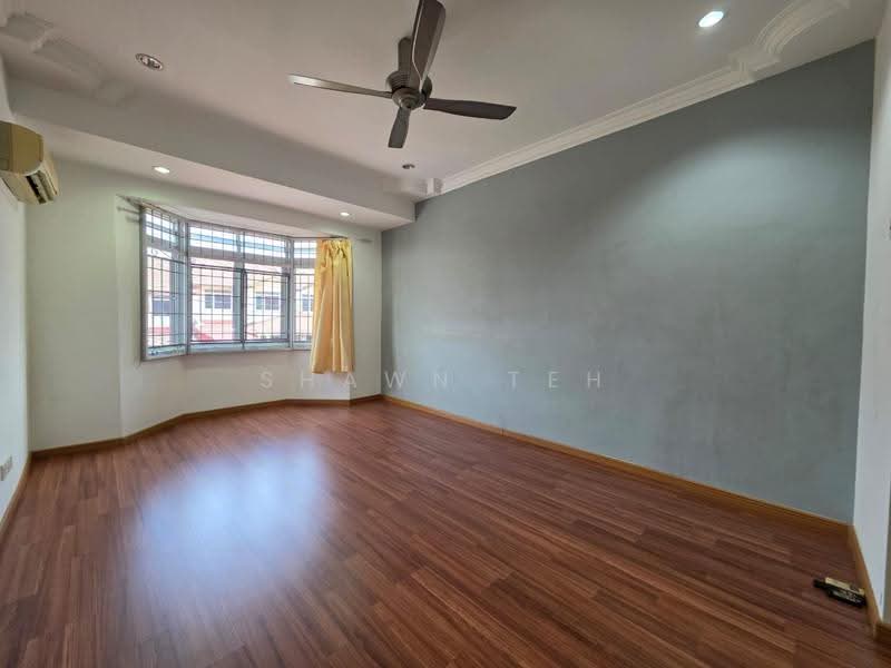 2-storey Terraced House for Sale in CHENG PERDANA (Cheng) - Shawn Teh - Living Room - PropertyGuru.com.my