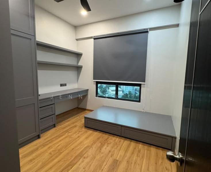 Kediaman Servis untuk Dijual di East Parc @ Manjalara - Jennifer Tee - Bedroom - PropertyGuru.com.my