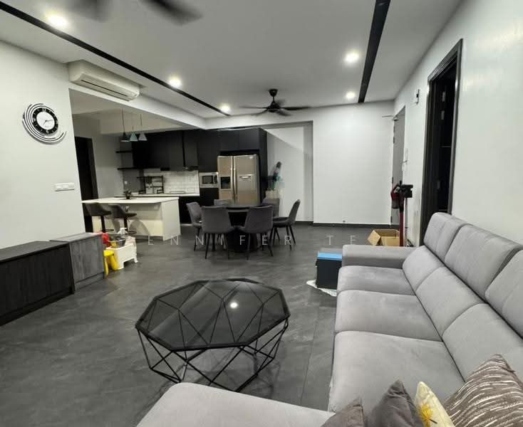 Kediaman Servis untuk Dijual di East Parc @ Manjalara - Jennifer Tee - Living Room - PropertyGuru.com.my