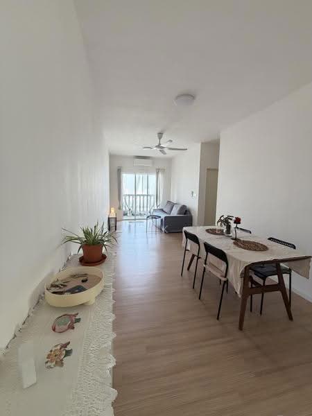 Kediaman Servis untuk Disewa di Tuan 2egacy - LEE YIK KEN - Living Room - PropertyGuru.com.my