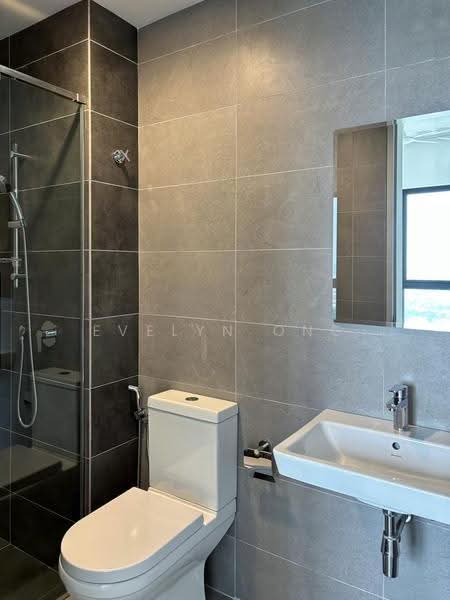 Kediaman Servis untuk Disewa di Sunway Belfield - Evelyn Ong - Bathroom - PropertyGuru.com.my