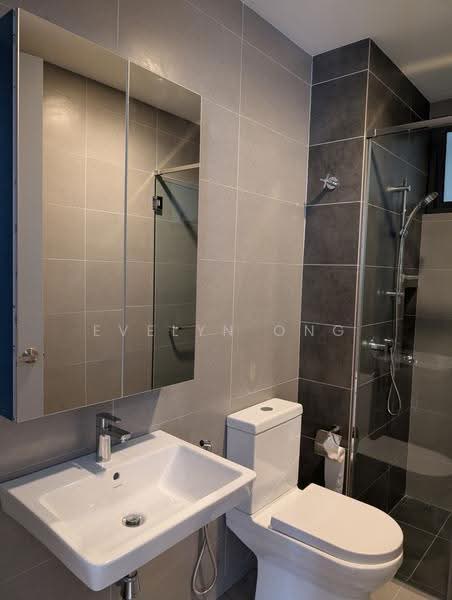 Kediaman Servis untuk Disewa di Sunway Belfield - Evelyn Ong - Bathroom - PropertyGuru.com.my