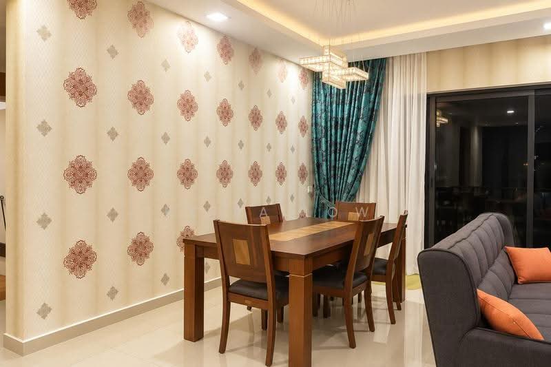 Kondominium untuk Dijual di Lakeville Residence - Keira Low - Dining Room - PropertyGuru.com.my