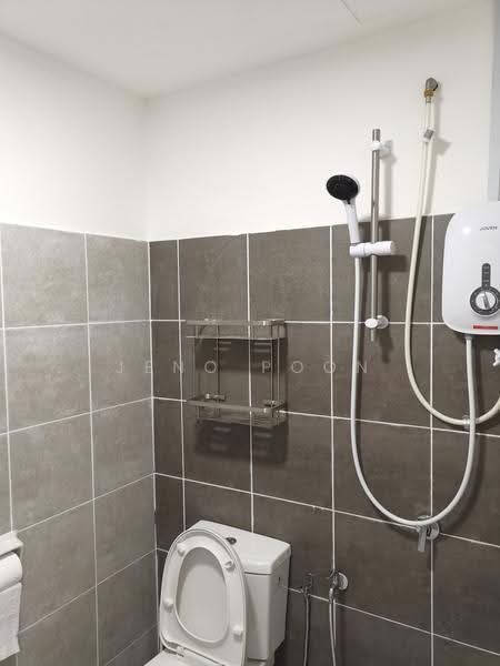 Apartment for Rent at Lily Apartment @ Kuchai Lama - Jeno Poon - Bathroom - PropertyGuru.com.my