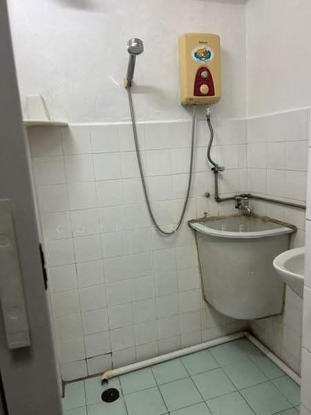 Flat for Rent at Taman Utama - Correen Lee - PropertyGuru.com.my