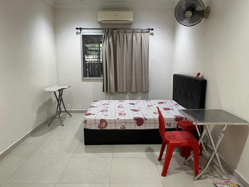 Rumah Teres 2-Tingkat untuk Dijual di Taman Bukit Maluri (Kepong) - Ryan Cheah - Bedroom - PropertyGuru.com.my