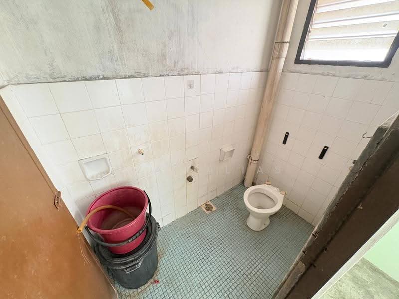 Rumah Teres 2-Tingkat untuk Dijual di Kajang (Selangor) - Izzah Alias - Bathroom - PropertyGuru.com.my