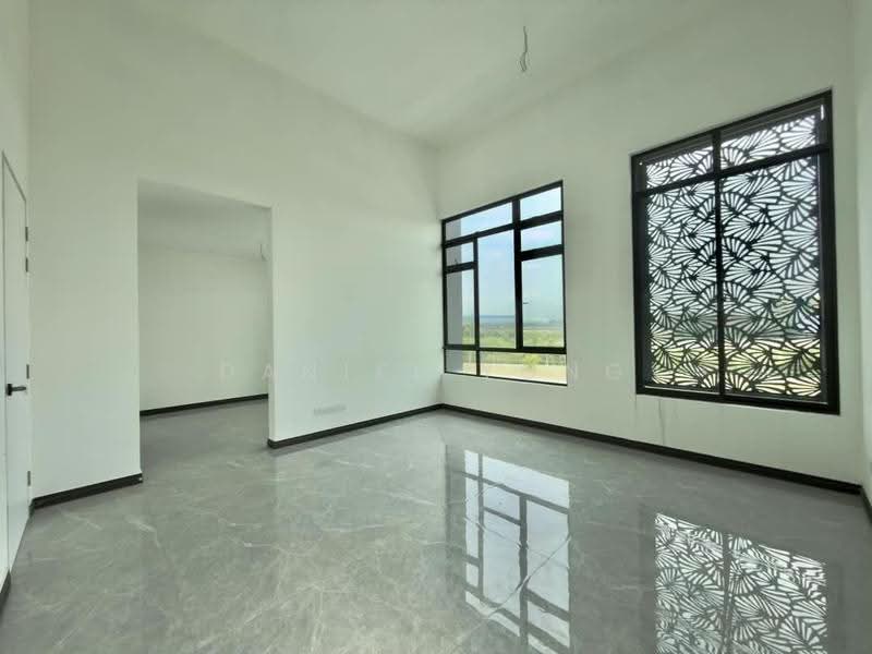 Rumah Berkembar untuk Dijual di Setia Tropika (Johor Bahru) - Daniel Yong - Living Room - PropertyGuru.com.my