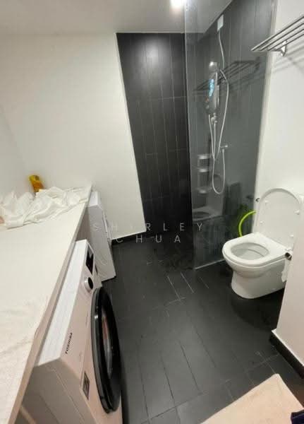 Kondominium untuk Dijual di The Hub - Shirley Chua - Bathroom - PropertyGuru.com.my