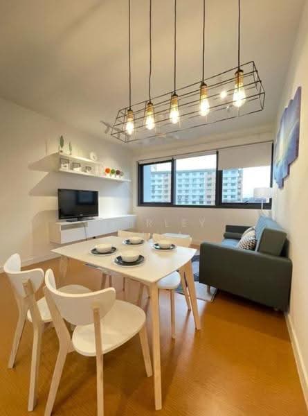 Kondominium untuk Dijual di The Hub - Shirley Chua - Living Room - PropertyGuru.com.my