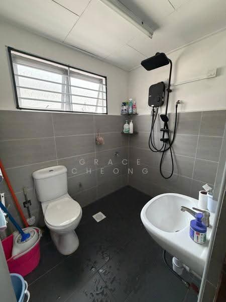2-storey Terraced House for Sale in Taman Sri Skudai (Skudai) - Grace Cheong - Bathroom - PropertyGuru.com.my