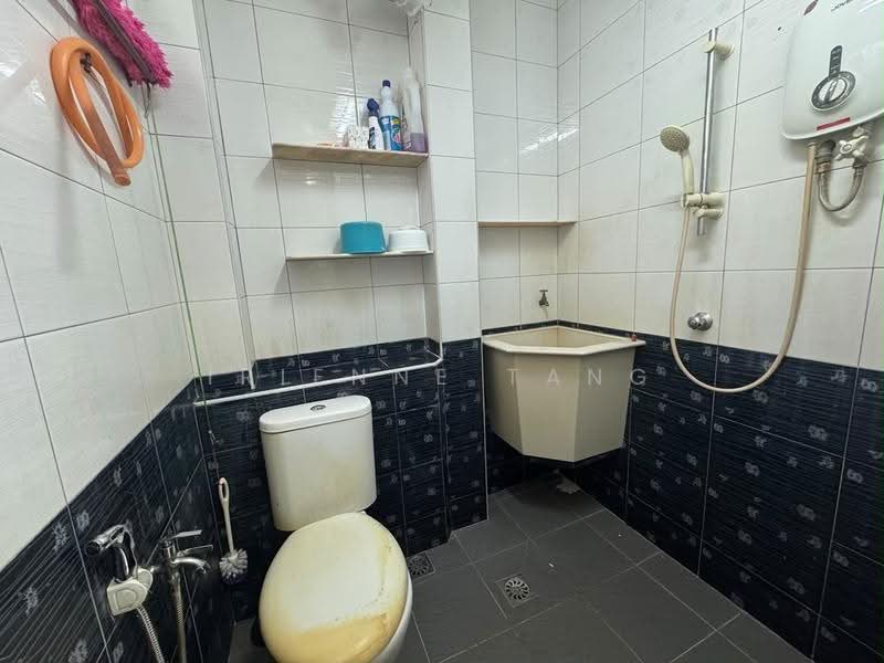 Apartment for Sale at Desa Green - Irienne Tang - Bathroom - PropertyGuru.com.my