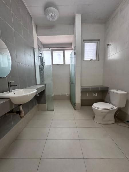 Semi-Detached House for Sale in Setia Damai (Setia Alam) - Calvin Lim - Bathroom - PropertyGuru.com.my
