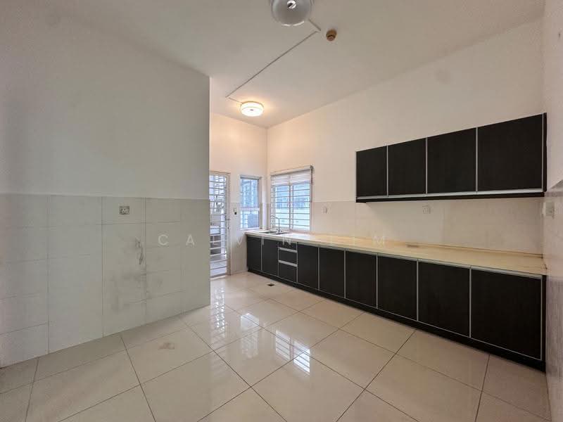 Semi-Detached House for Sale in Setia Damai (Setia Alam) - Calvin Lim - Kitchen - PropertyGuru.com.my