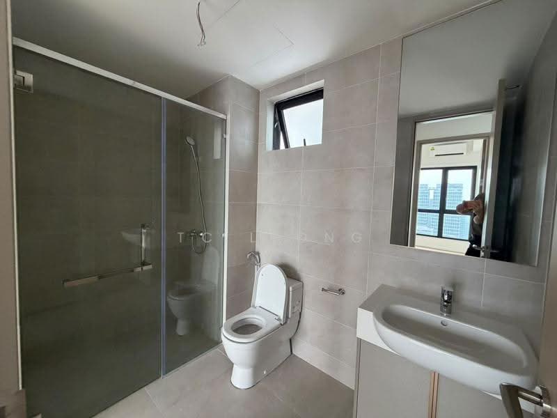 Service Residence for Sale at Skyline Embassy - TC Leong - Bathroom - PropertyGuru.com.my